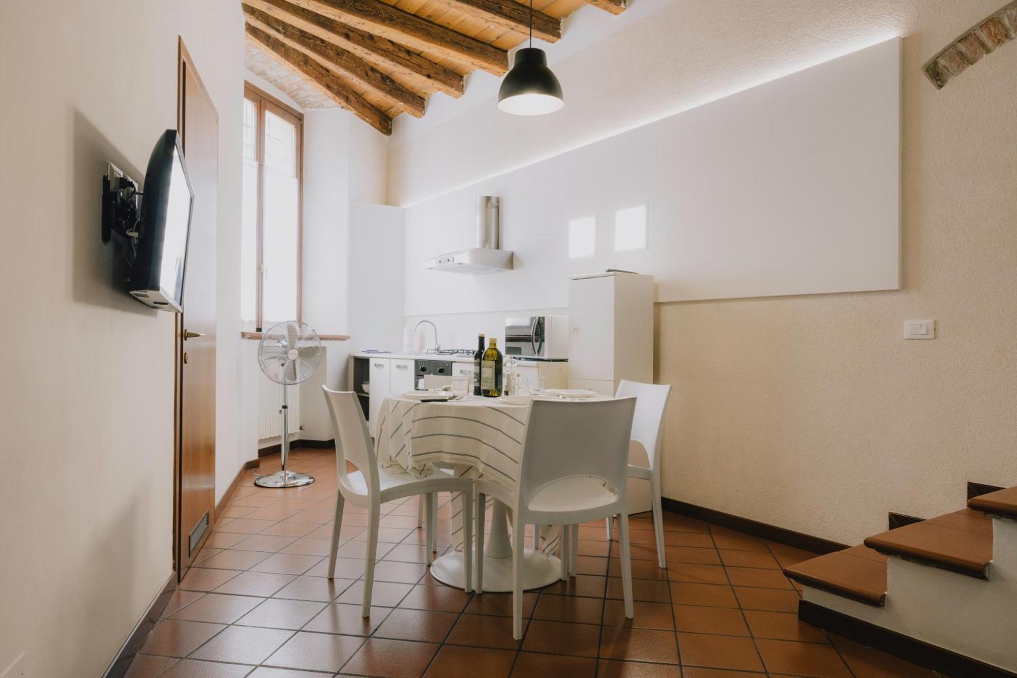 Cavour Luxury Apartments Verona Exterior photo
