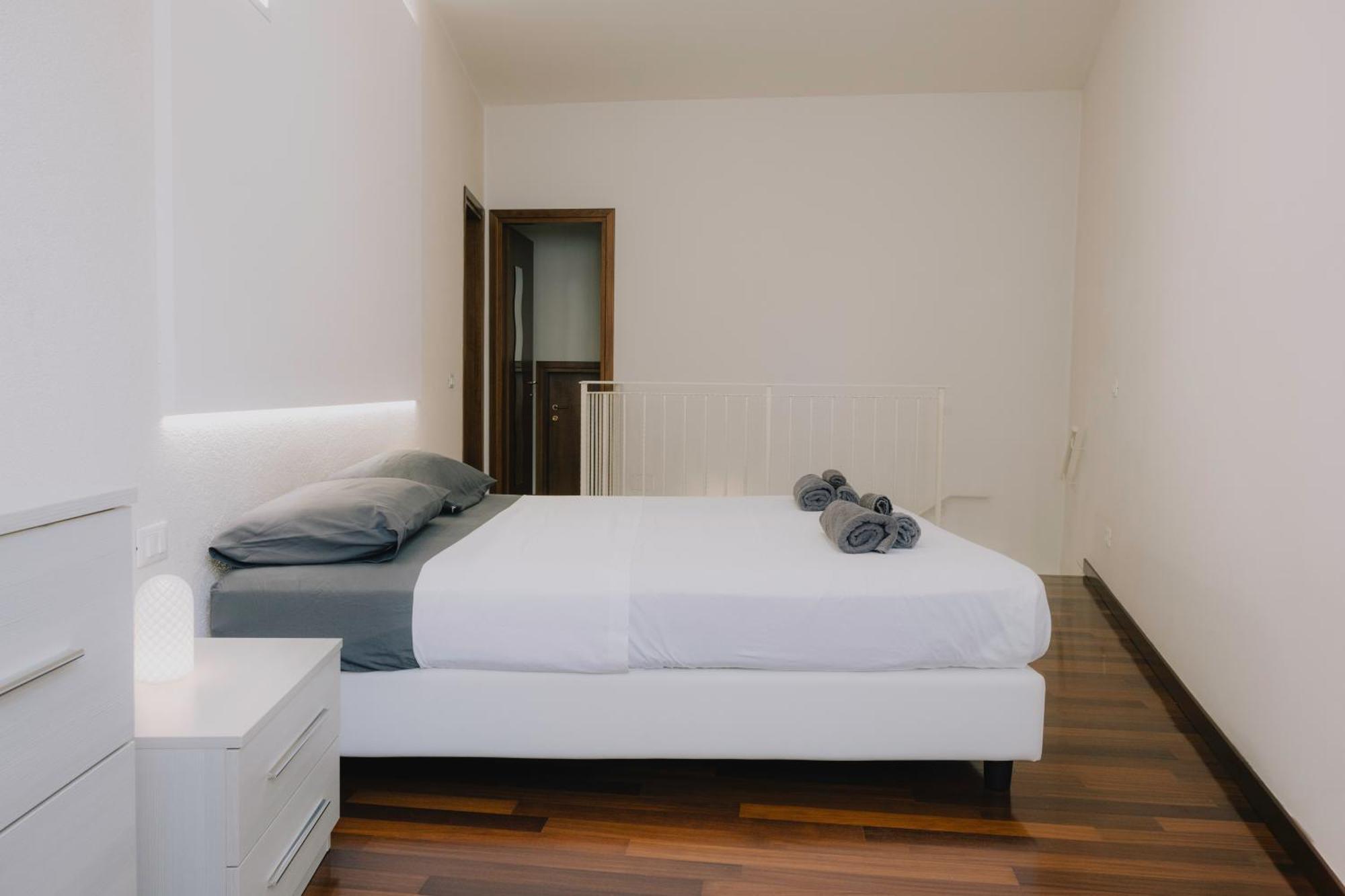 Cavour Luxury Apartments Verona Exterior photo